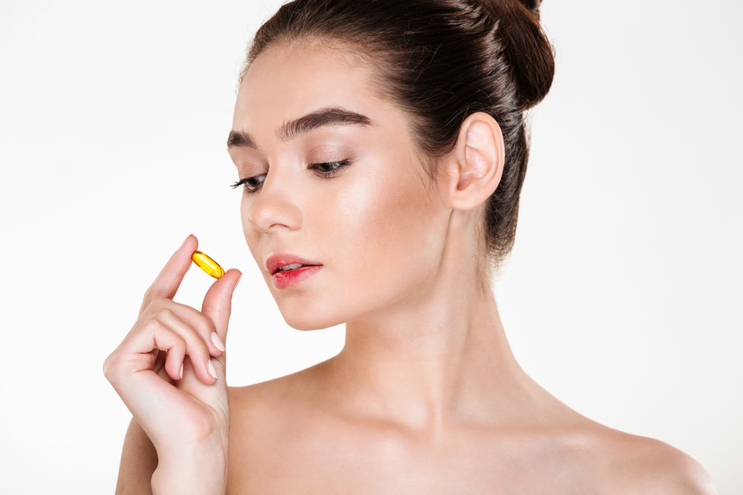 E Vitamini Nedir ve Cilt ile Saç için Faydaları Nelerdir?