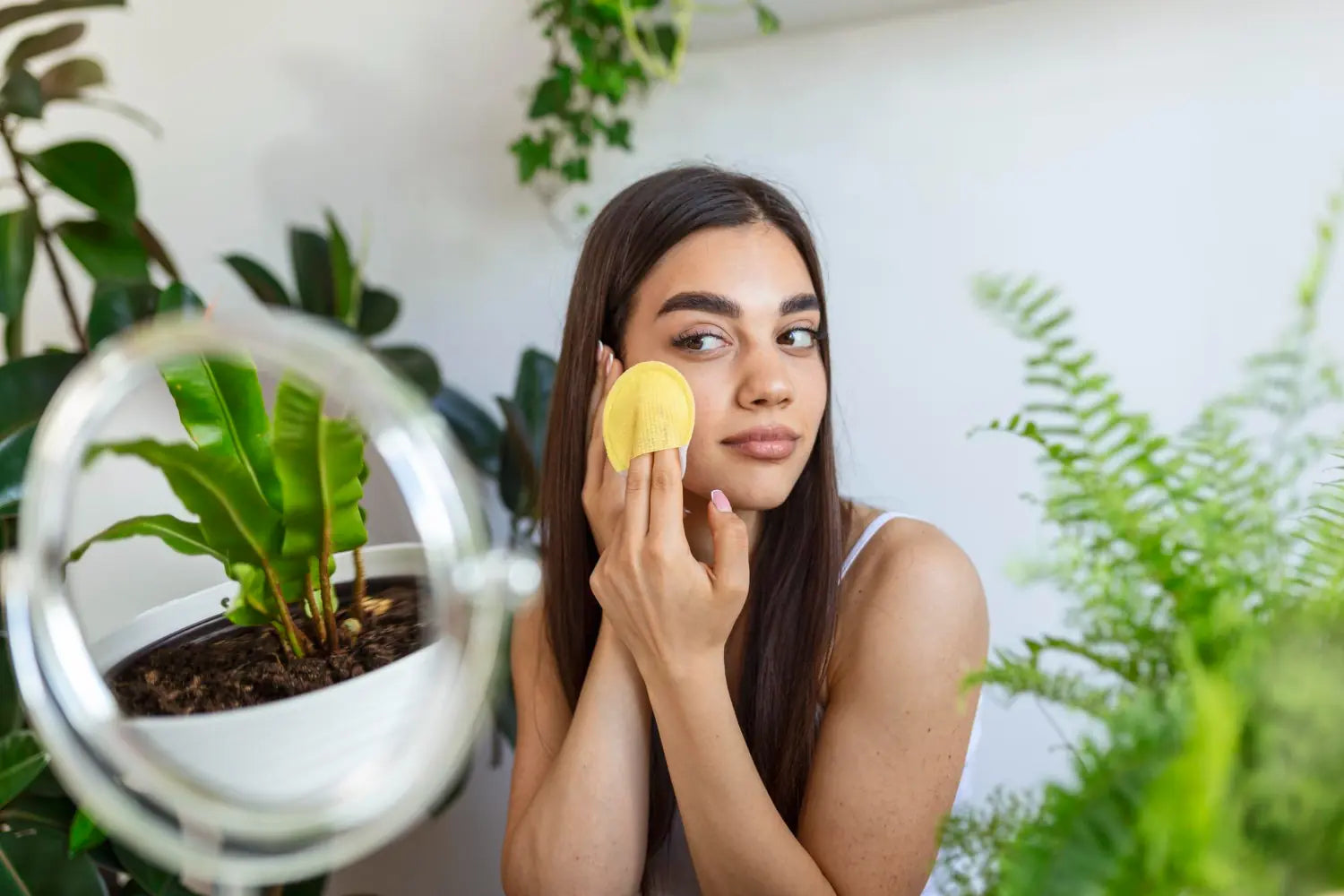 Vegan Makyaj Nedir? Hayvan Dostu Güzellik Rehberi
